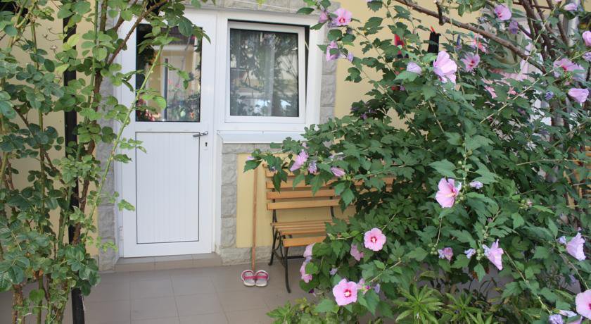 Гостиница on Trudovaya 26 Николаевка